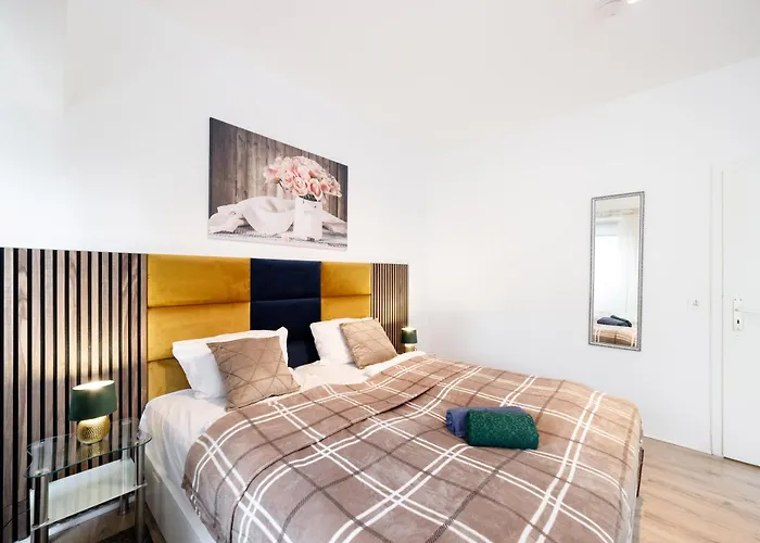 Great Mitte Museumsinsel * برلين